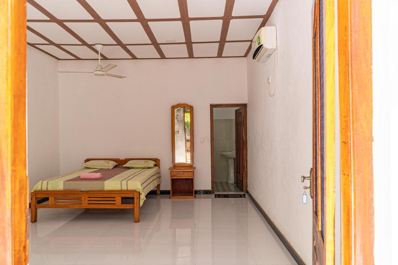 Surf & Yoga Arugam Bay Hotell Exteriör bild