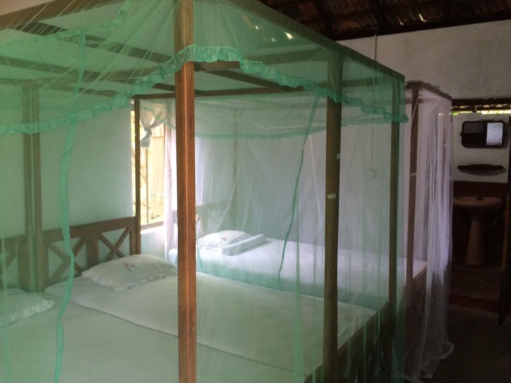 Surf & Yoga Arugam Bay Hotell Rum bild